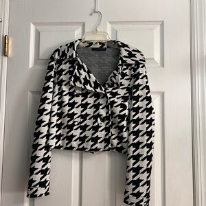 Grace Elements Black and White Patterned Jacket